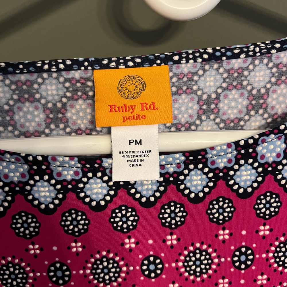 Ruby Rd Top - Picture 3 of 3